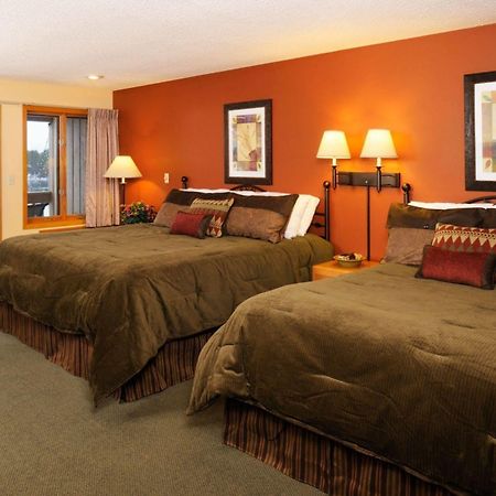 The Pointe Hotel And Suites Minocqua Eksteriør bilde