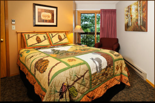 The Pointe Hotel And Suites Minocqua Eksteriør bilde